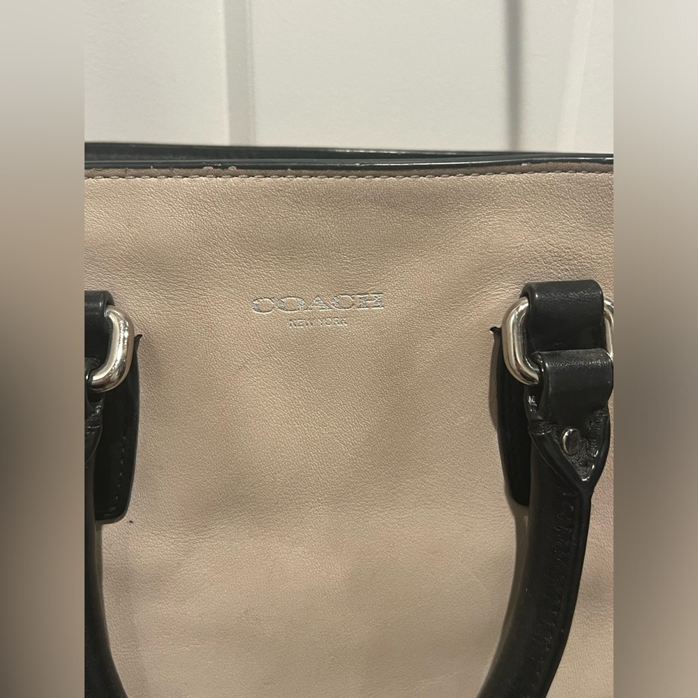 Coach crossbody purse